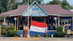 Upacara Bendera 