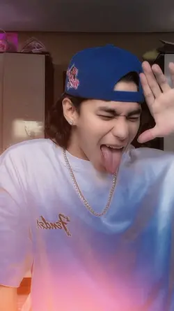 ALDEN POSE