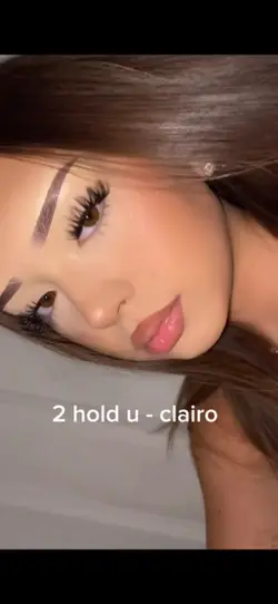 2 hold u - clairo