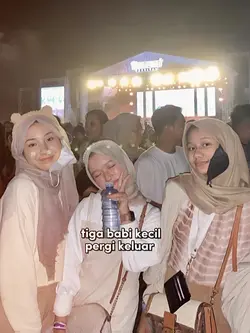 Tiga babi kecil