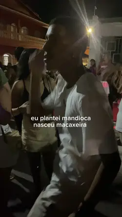 eu plantei mandioca