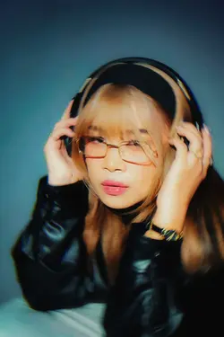 sino ngaba sya?