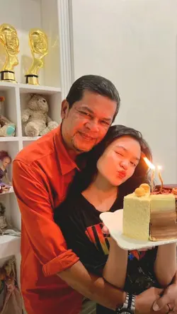 pah anakmu