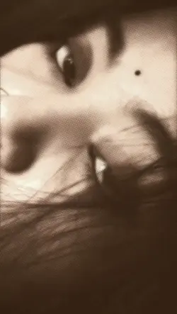 eyes slow motion 