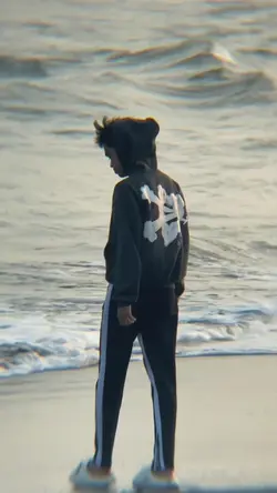 Suara Ombak pantai