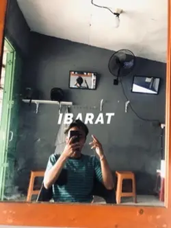 text dibelakangobjek