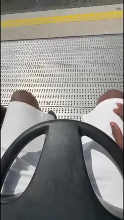 CHARGÉE !!