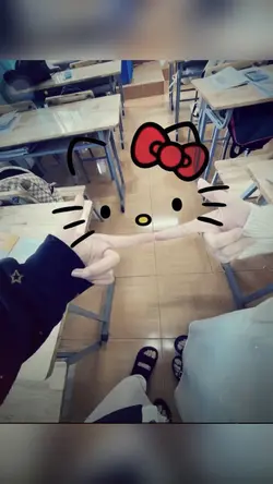 Mẫu hello kitty