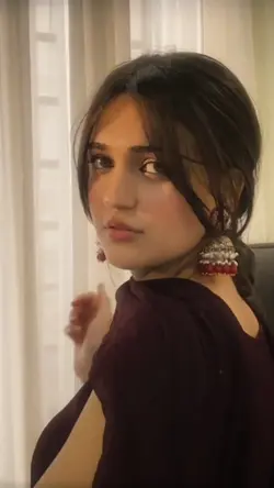 Mere Rashke Qamar 