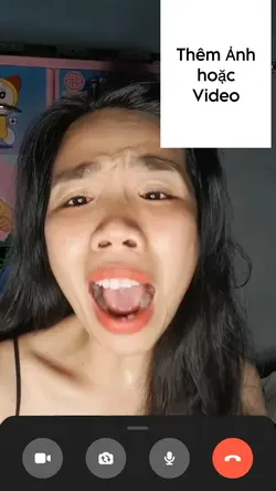 Mẫu Call hài hước