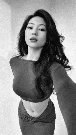 Beautiful girl 🔥