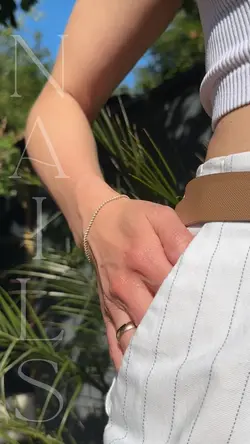 NAIL TEMPLATE