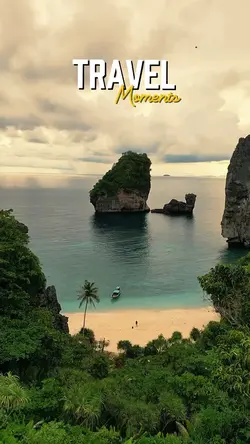 Travel moments beach