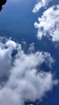 Story langit cerah