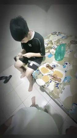 1 pic