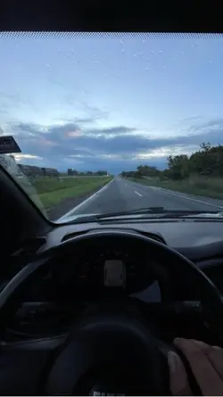 Faz 360 e senta 