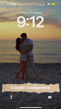 Couple Lockscreen 