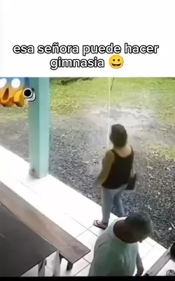 hace gimnasia xD
