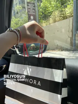 🎀✨🛍️