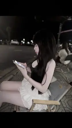 Anh cứ hỏi lòng