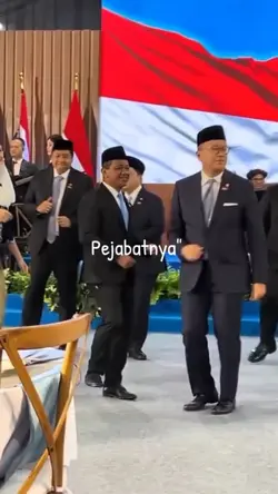 pejabatnya vs rakyat