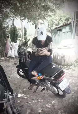មនស្សដែលខ្ញុំស្រលាញ់ពេលនេះគេ🥺😔