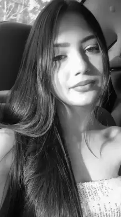 Live photo p&b