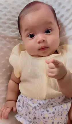 bayi joget viral