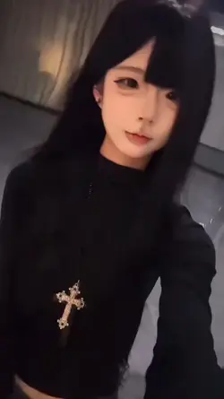 Ảnh Mới [1 video]