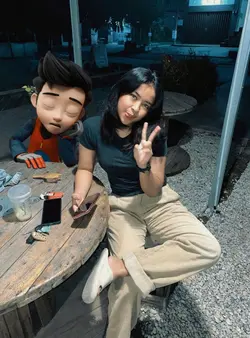 versi bareng Ali 
