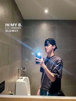 mirror shot