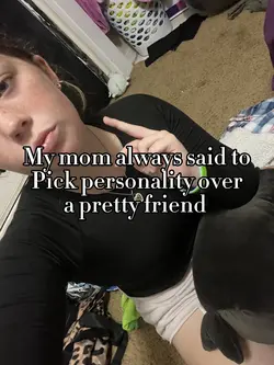 <3