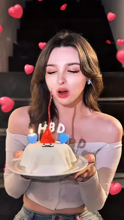 BIRTHDAY SLOWMO 