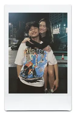 POLAROID