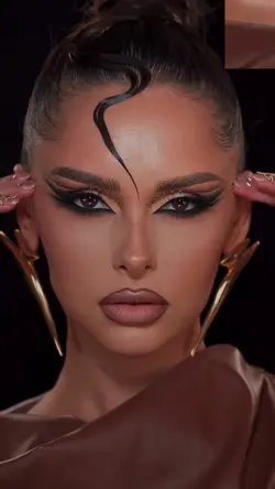 MAKEUP