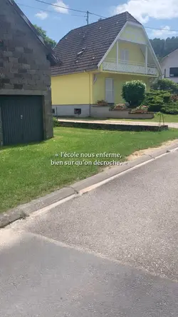 l’école nous enferme