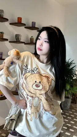 2 pics 27618082320