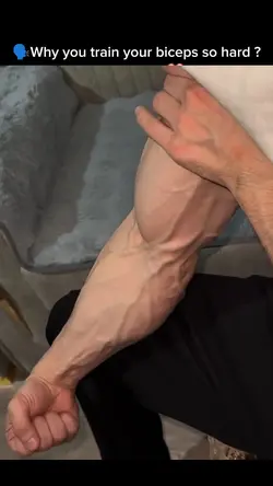 Biceps lover 