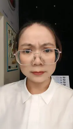 คอนเทนท์น้ำเกลือ