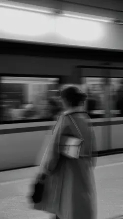 Aesthetic BNW Blur