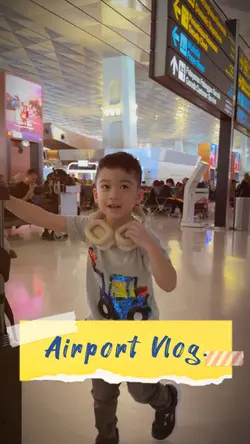 Kids Airport Vlog