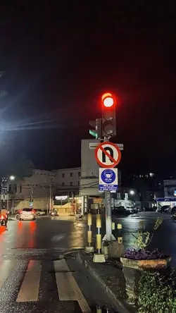 lampu lalu lintas