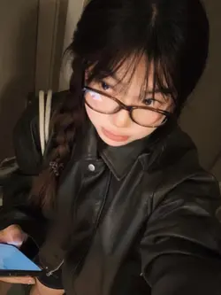 1 ảnh nhẹ