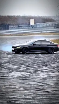 Drift slow mo>>