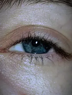 tay eye reveal?