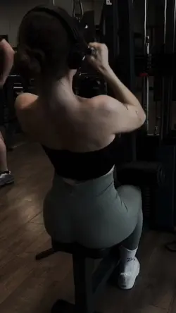 Gym slowmo.
