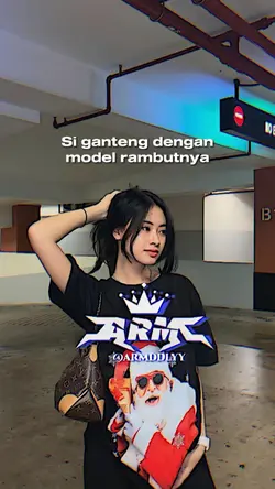 SI GANTENG DGN MODEL