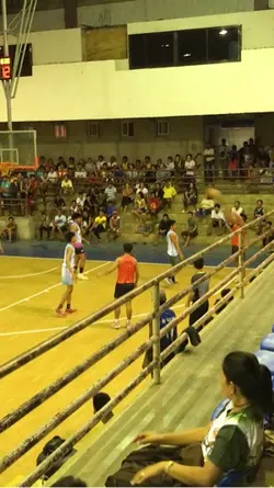 3 points basketball