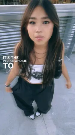 lyric aesthetic 