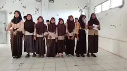 AYAH IBU 